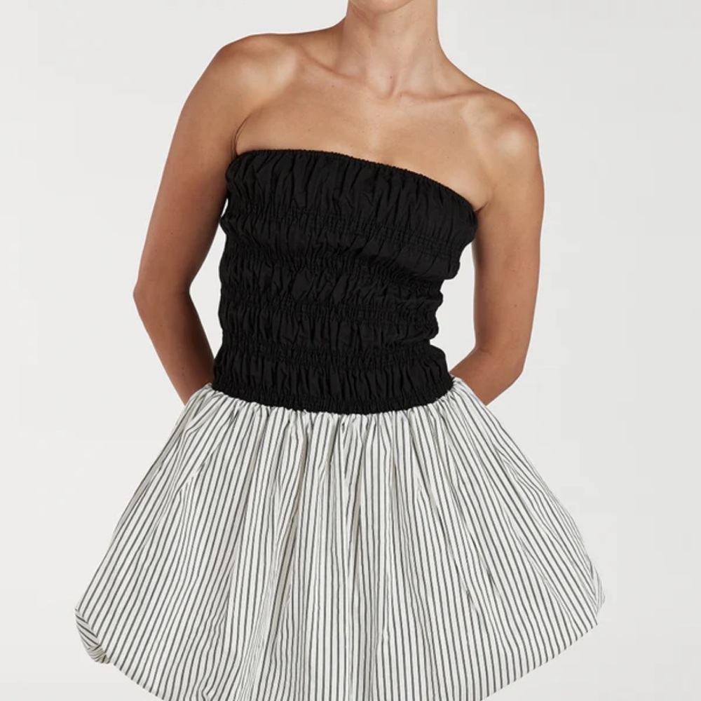 Elegant Strapless Black and Gray Dress